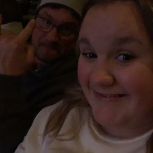 Meet your Posher, Ava